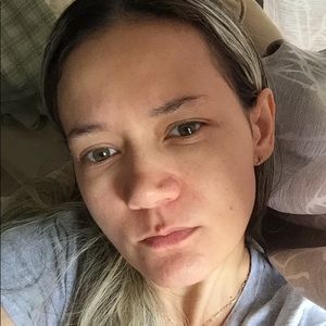 Meet your Posher, Clara